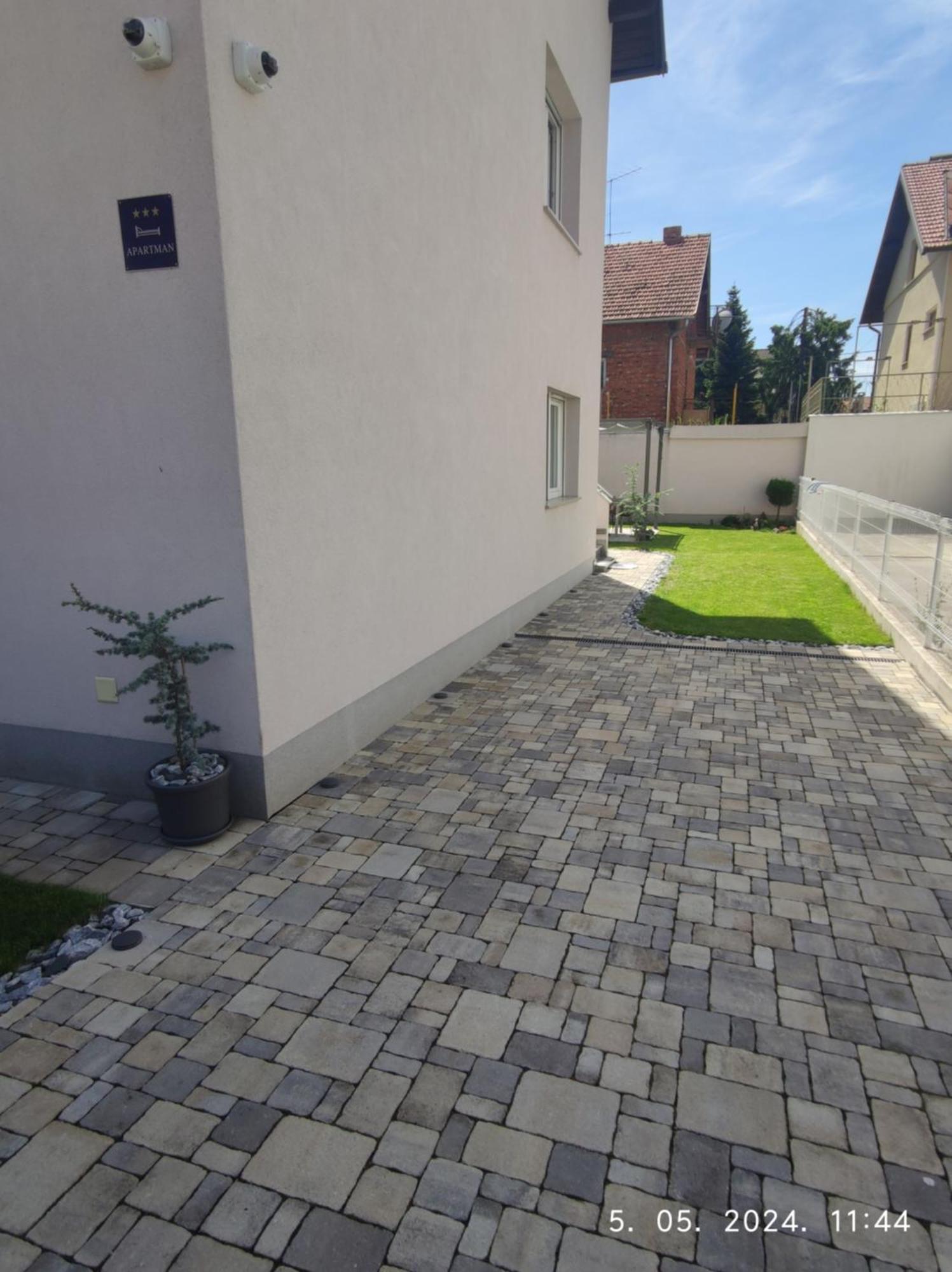 Lumani Apartment Zagreb With Free Parking Dış mekan fotoğraf